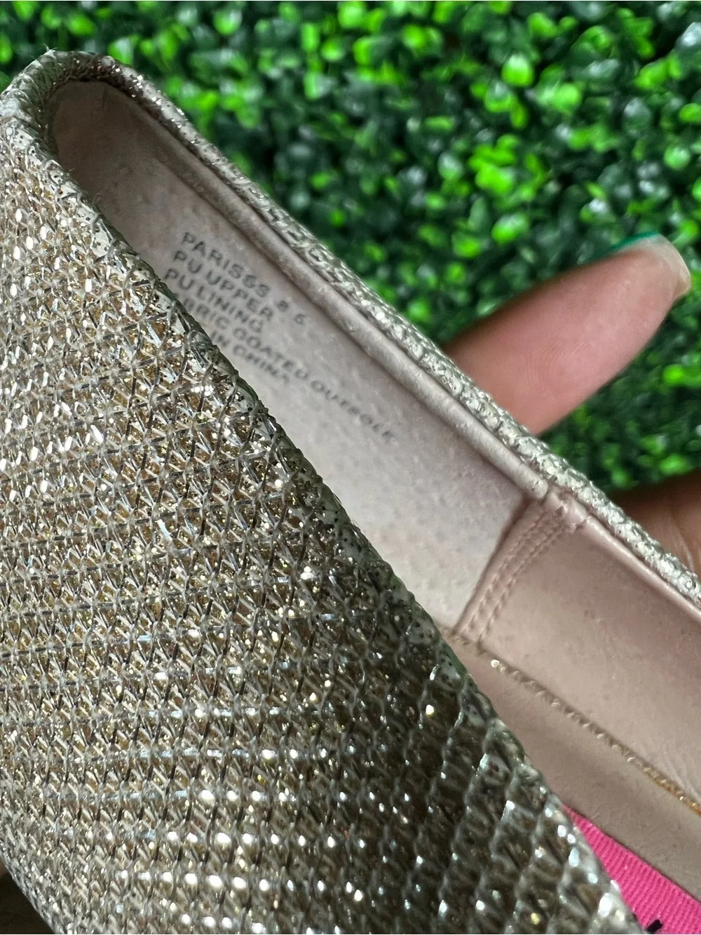 BETSY JOHNSON |”Parisss” Sparkling Bow Pumps -